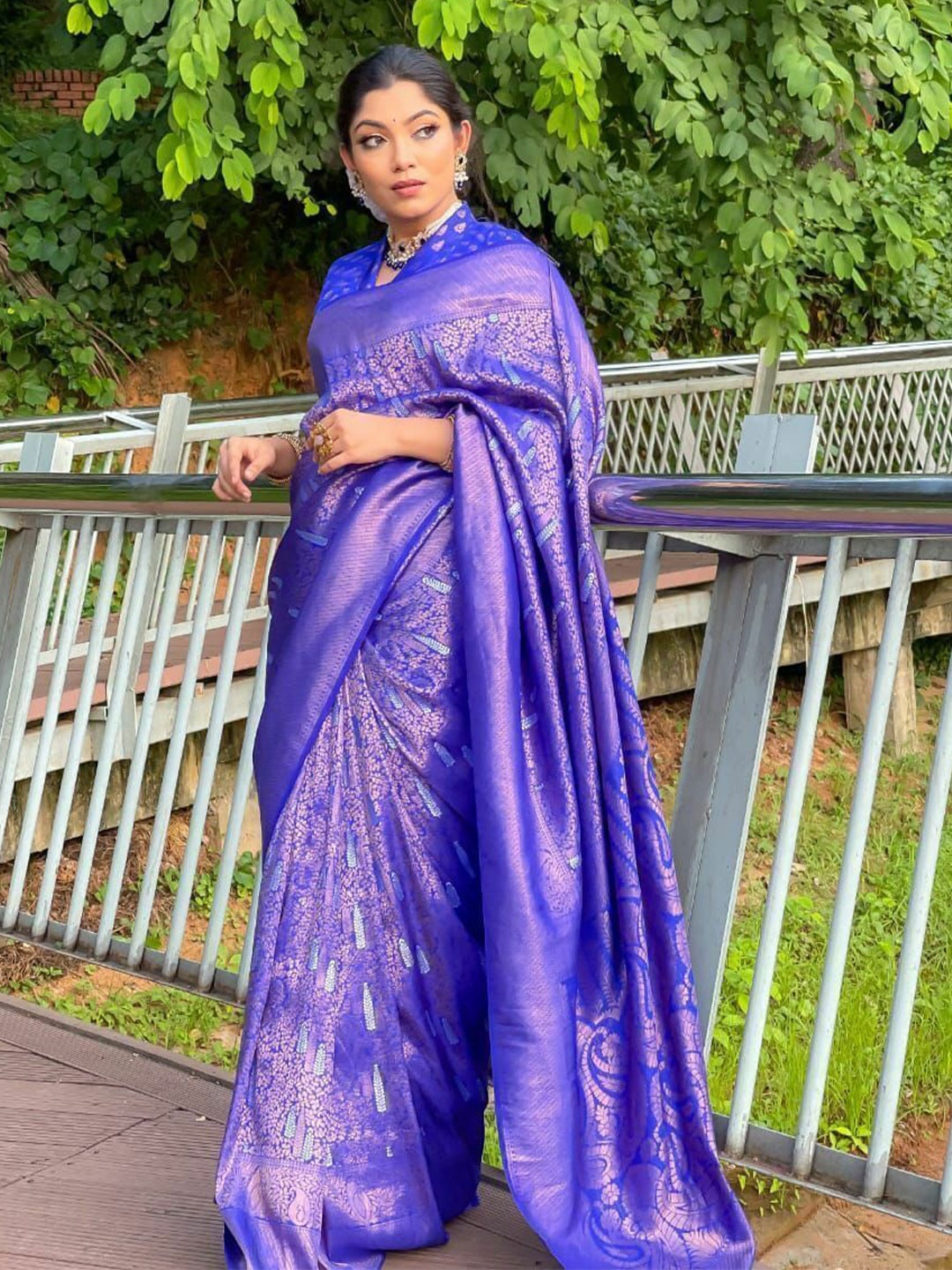 

Upalksh Ethnic Motifs Zari Kanjeevaram Saree, Purple