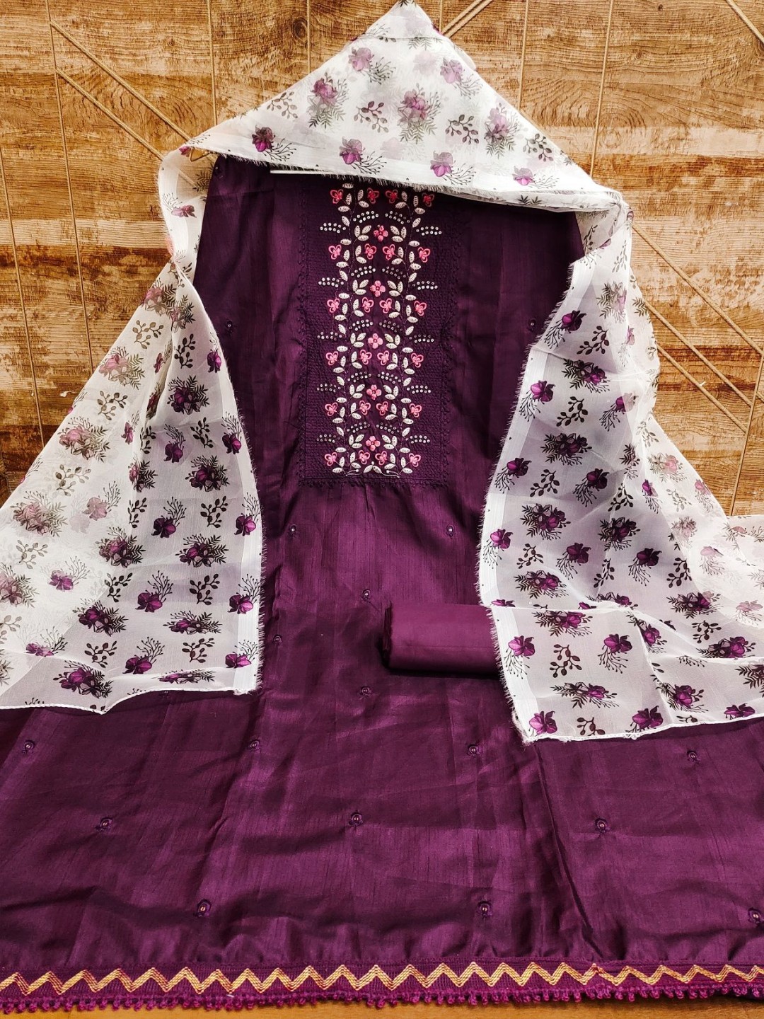 

A TO Z CART Floral Embroidered Sequinned Pure Silk Unstitched Dress Material, Purple