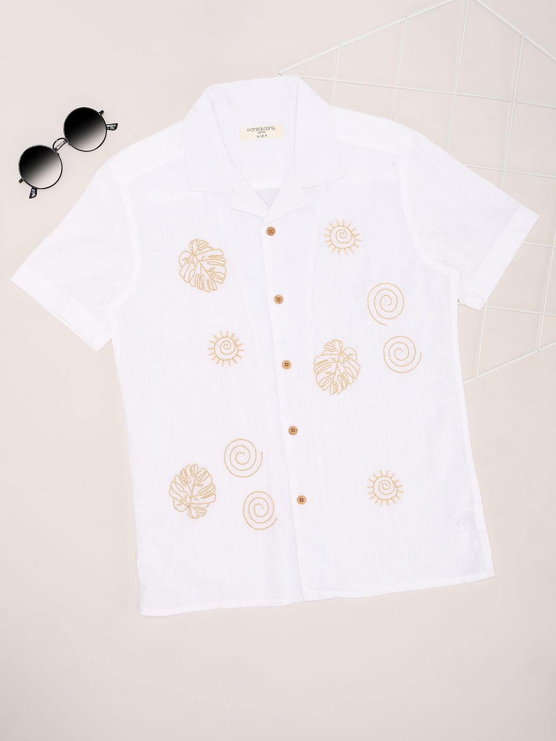 

Pantaloons Junior Boys Cuban Collar Graphic Printed Cotton Casual Shirt, White