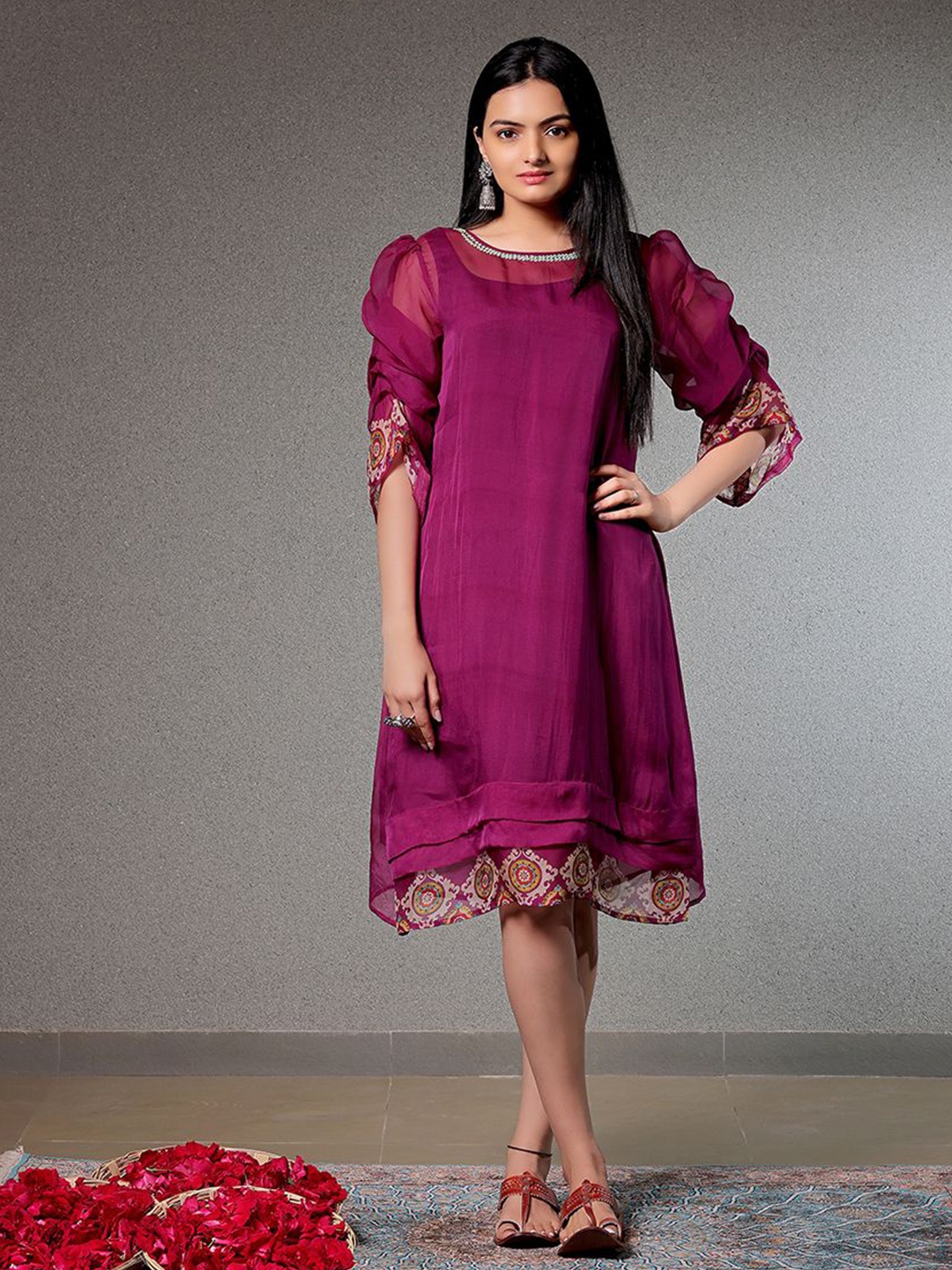 

SUKRUTI DESIGN Ethnic Printed Cowl Sleeves A-Line Dress, Magenta