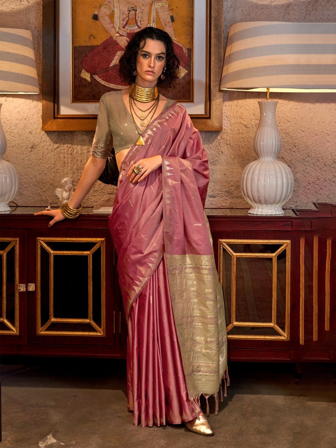 

PEENGAX Woven Design Zari Tussar Saree, Pink