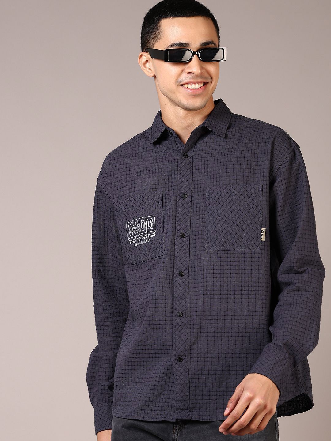 

V-Mart Men Spread Collar Micro Checked Cotton Casual Shirt, Purple
