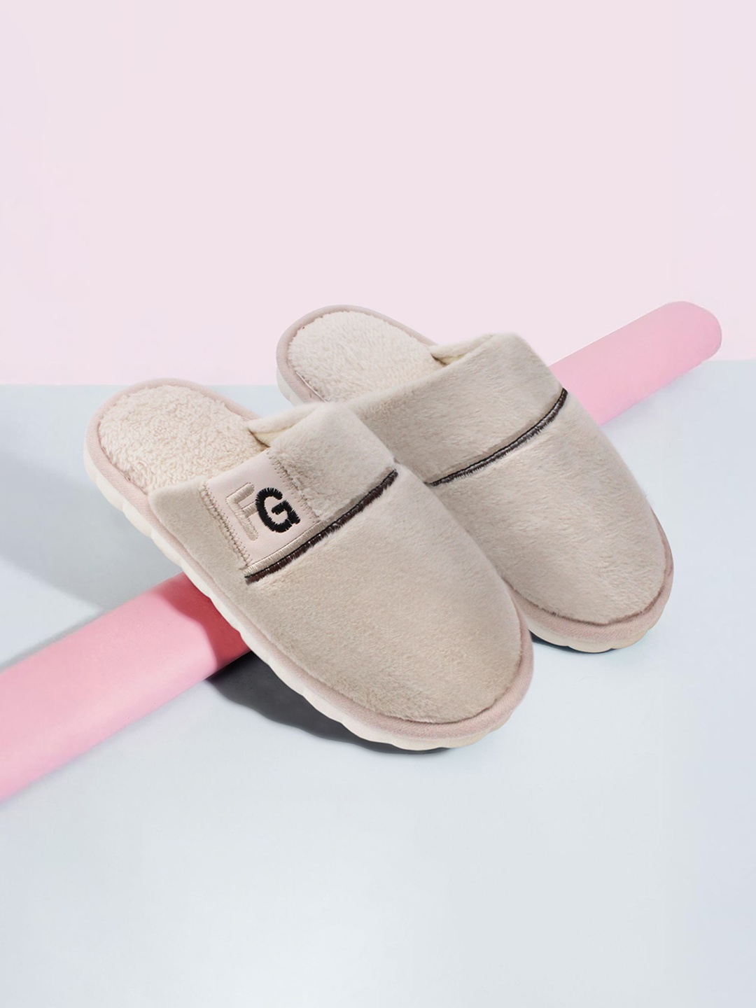 

JENNA Women Fur Winter Room Slippers, Beige