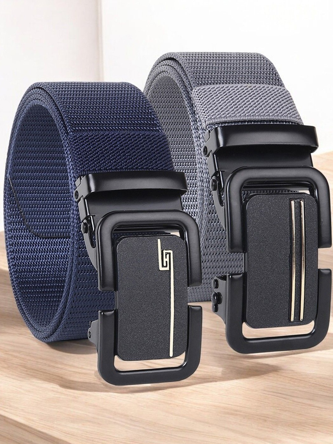 

Metronaut Men Textured 2 Belt, Blue