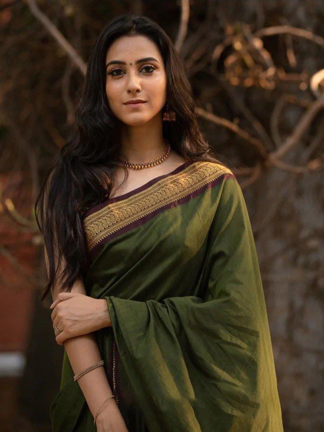 

Upalksh Woven Design Jute Silk Saree, Green