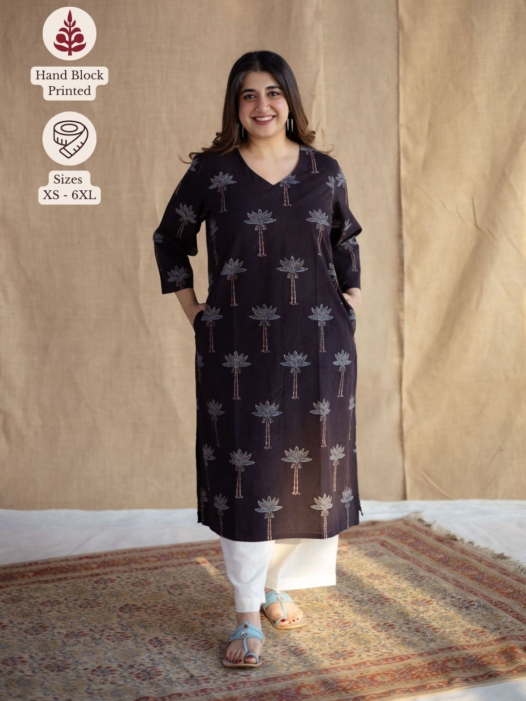 

THE INDIAN ETHNIC CO Charcoal Straight Ajrakh Cotton Kurta
