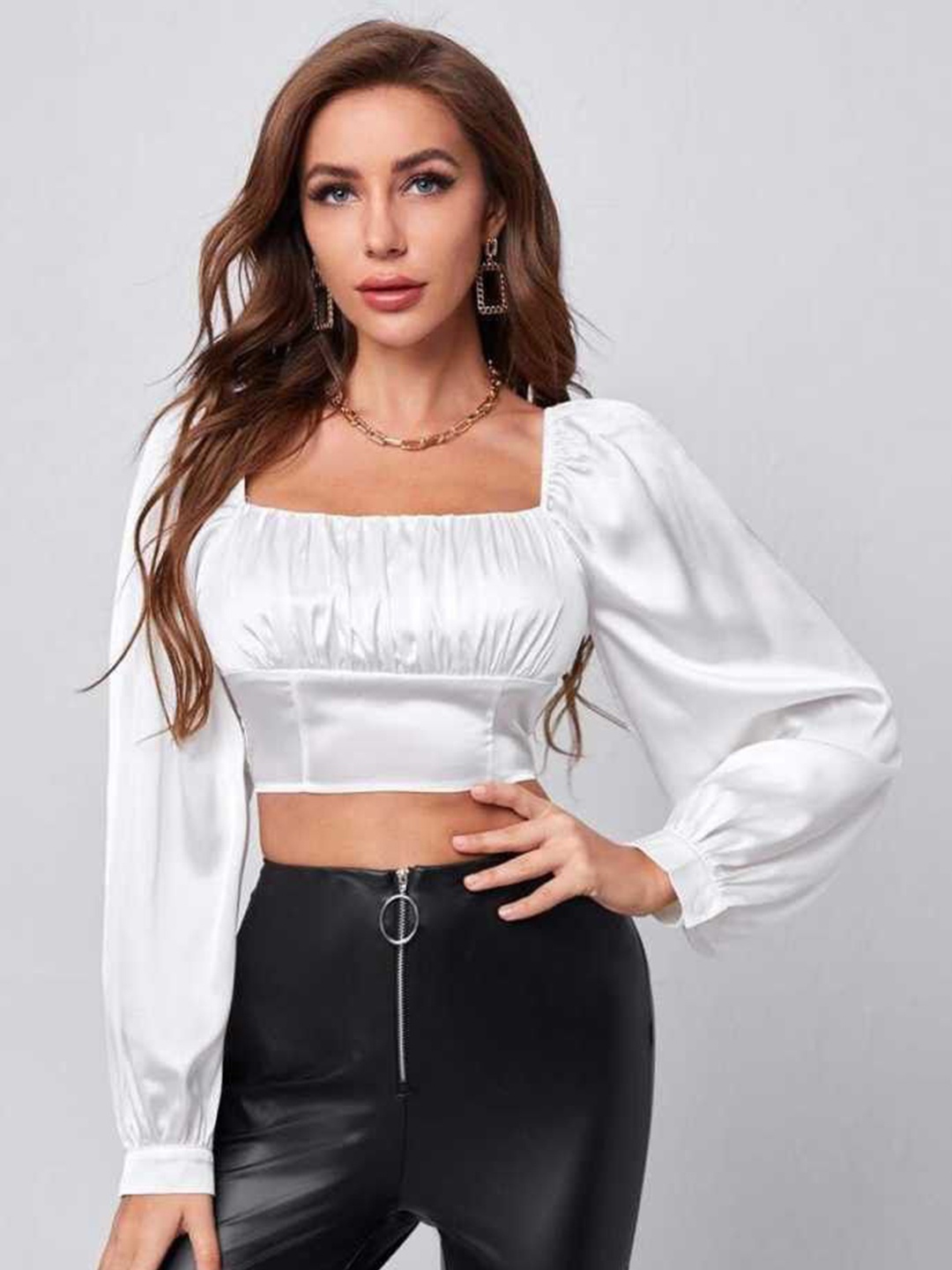 

CULPI Women Square Neck Satin Crop Top, White