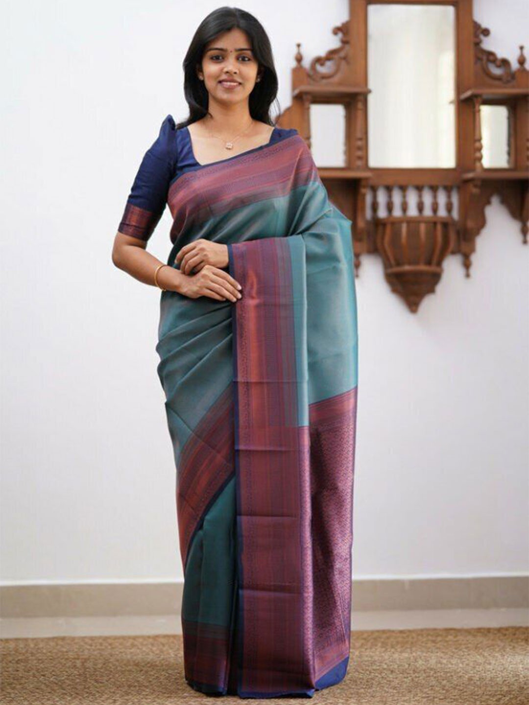 

Upalksh Woven Design Zari Pure Silk Tussar Saree, Green