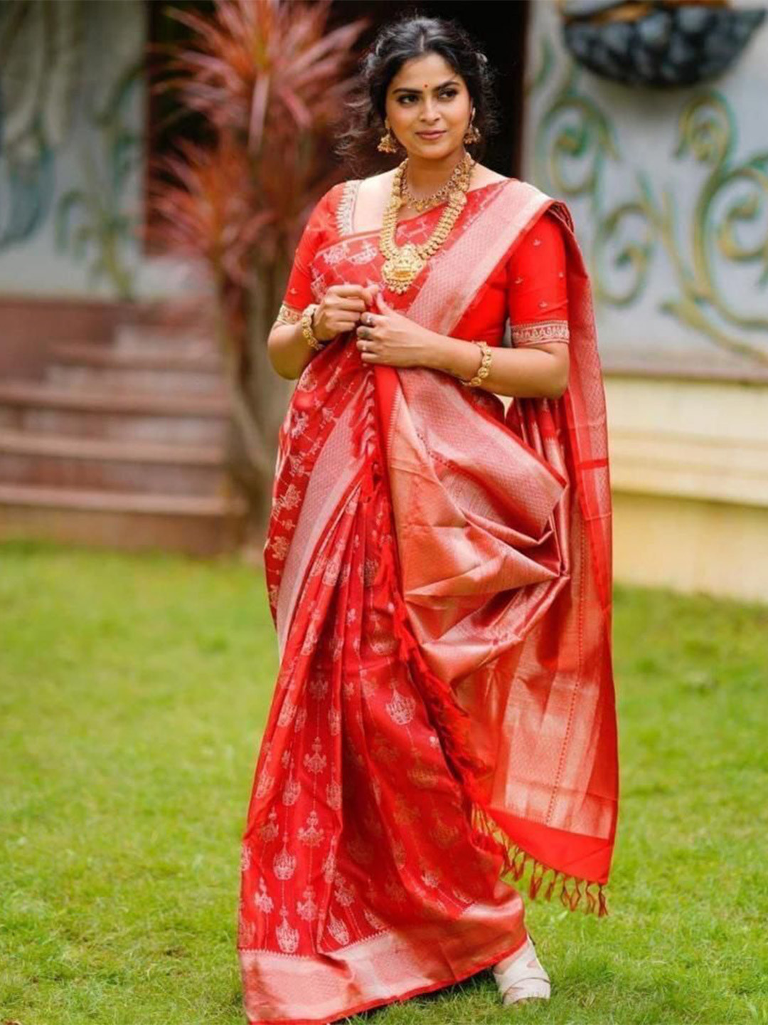 

Upalksh Woven Design Zari Pure Cotton Kanjeevaram Saree, Red