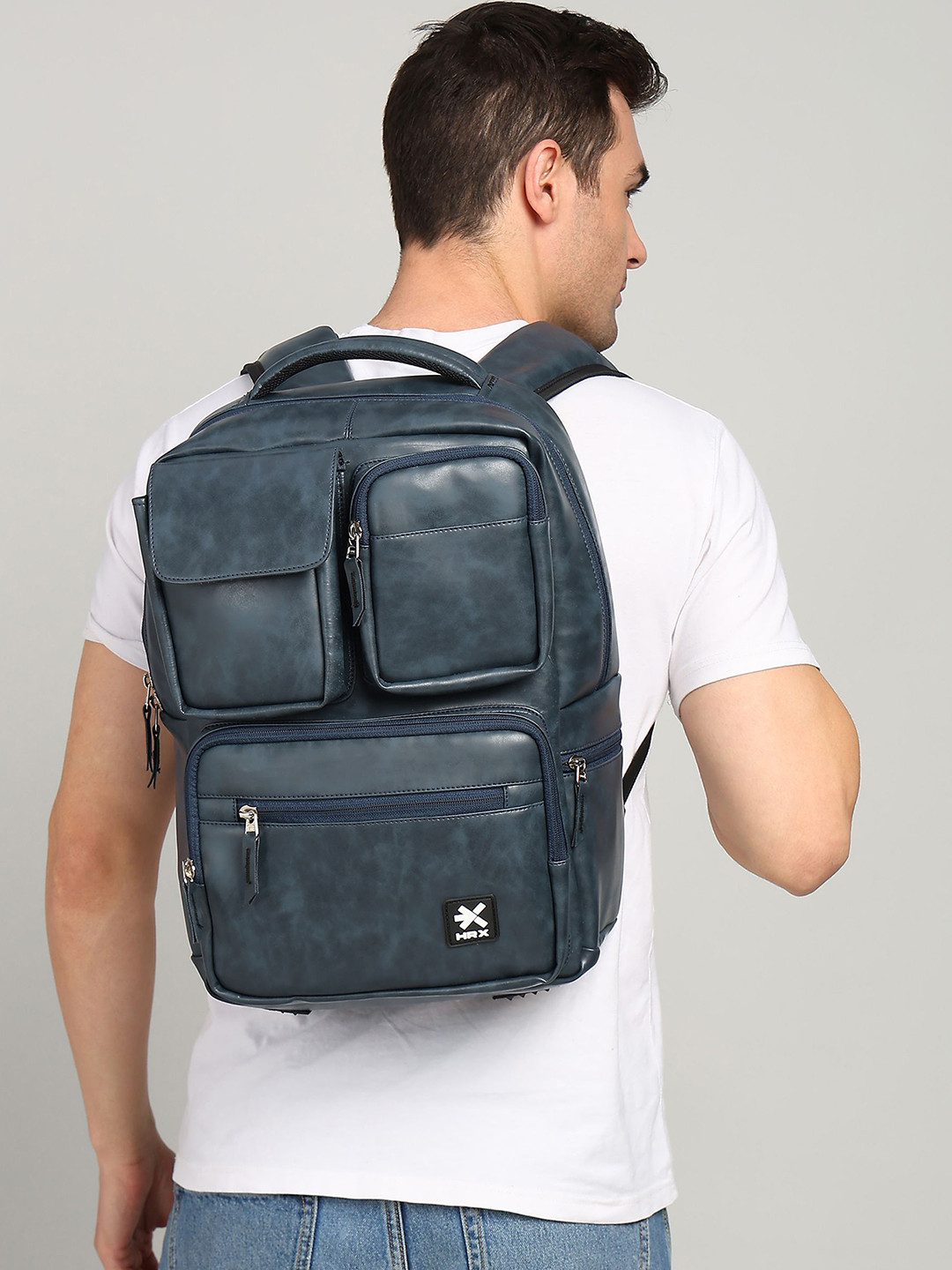 

HRX by Hrithik Roshan Unisex Medium Backpack, Navy blue