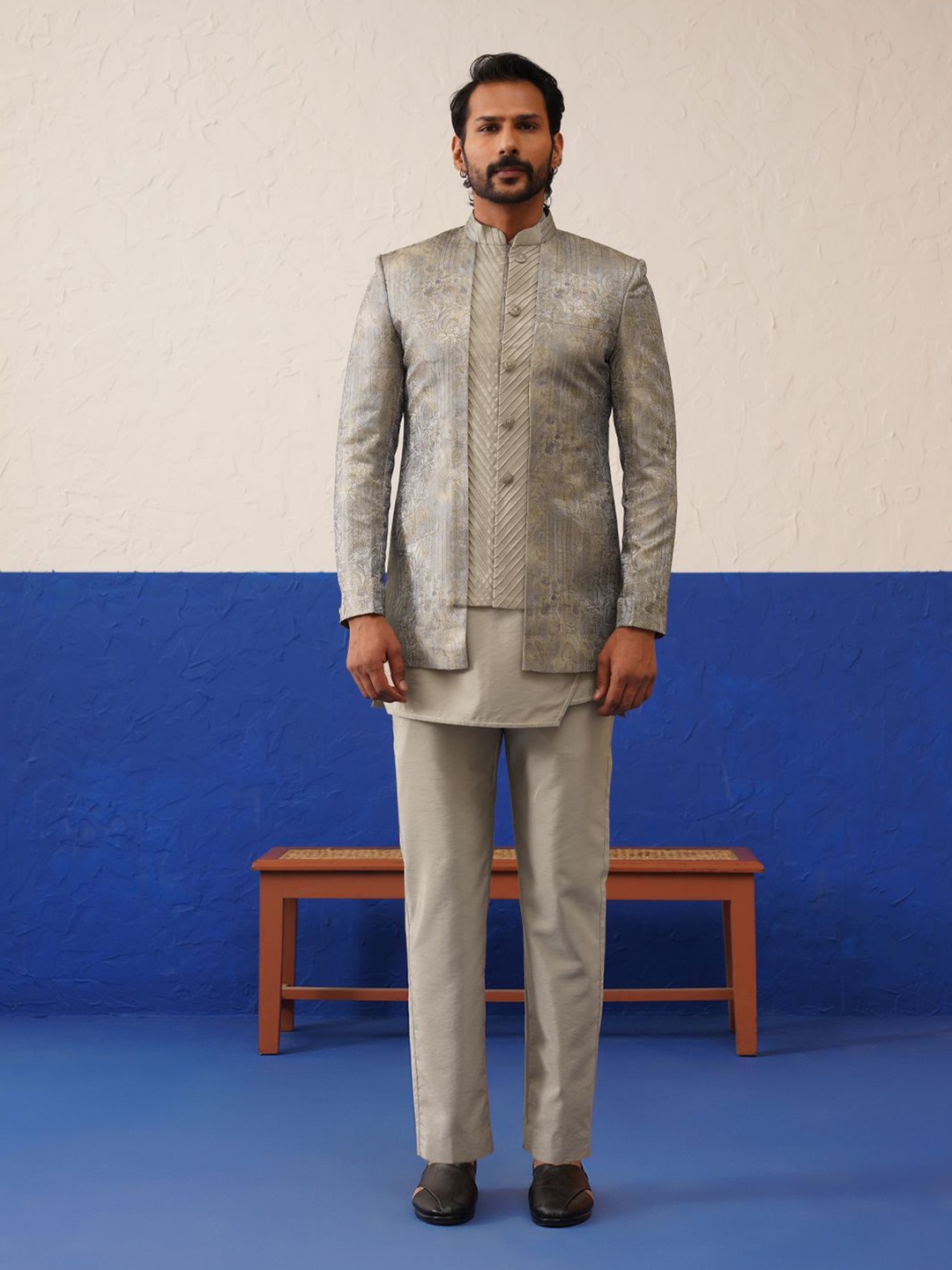 

TheEthnic.Co Men Jacquard Textured & Embossed Indo Pleating Highlights Kurta Sherwani, Beige