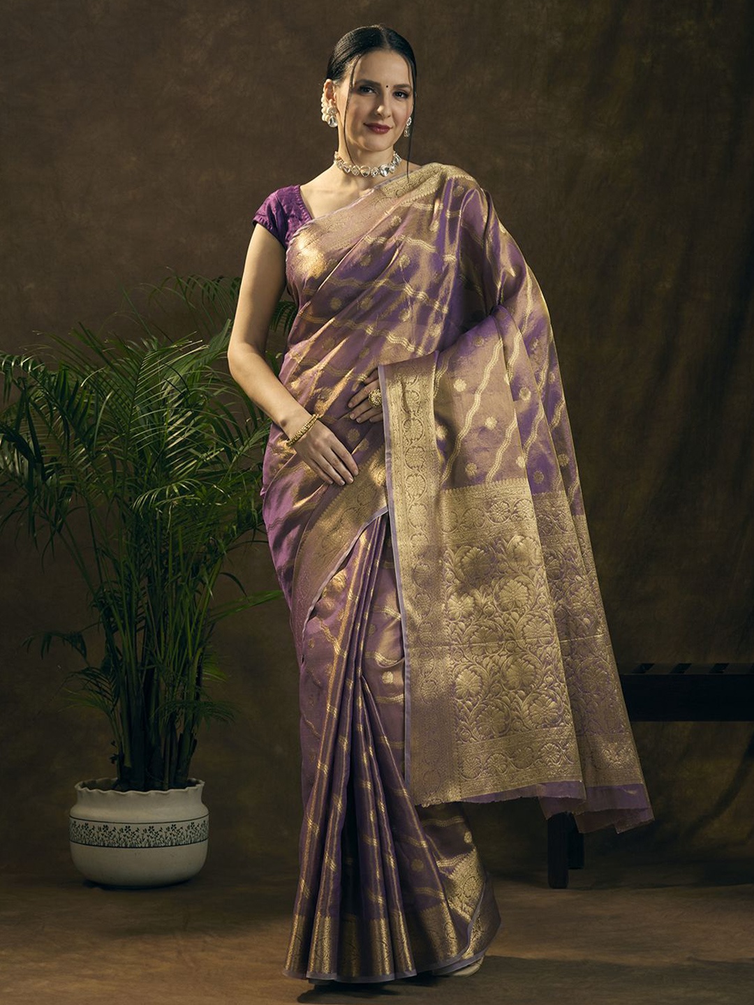 

JUST FASHION Woven Design Zari Tissue Banarasi Saree, Purple