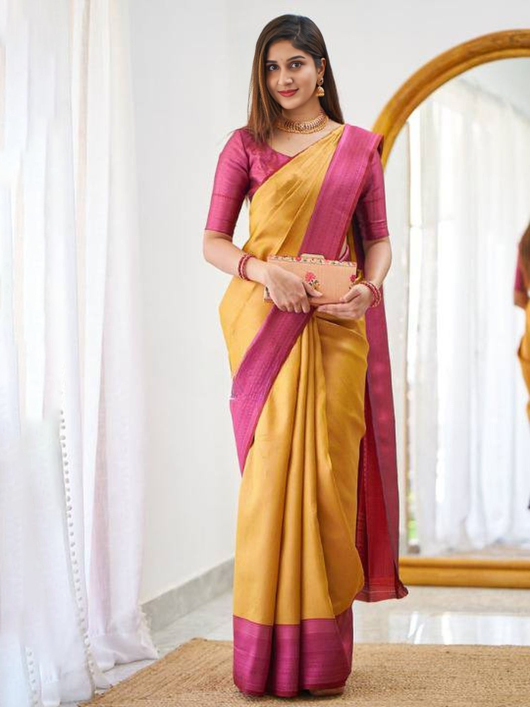 

Upalksh Woven Design Zari Banarasi Saree, Yellow