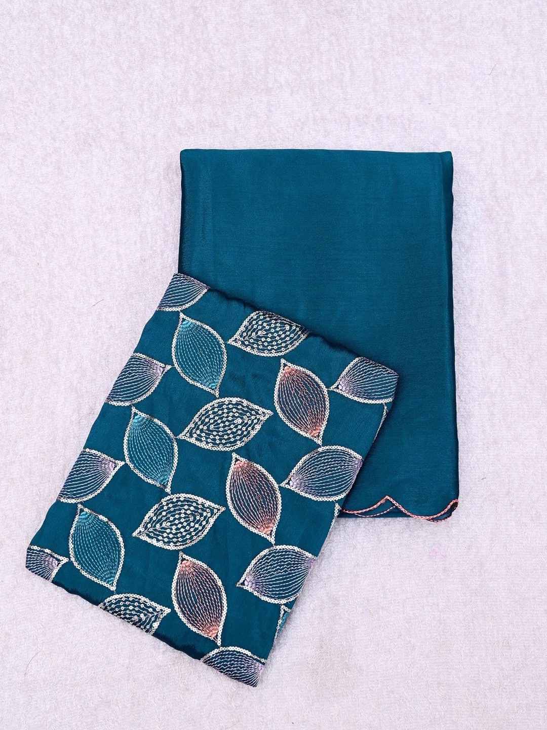

Aika Sequinned Pure Georgette Saree, Blue