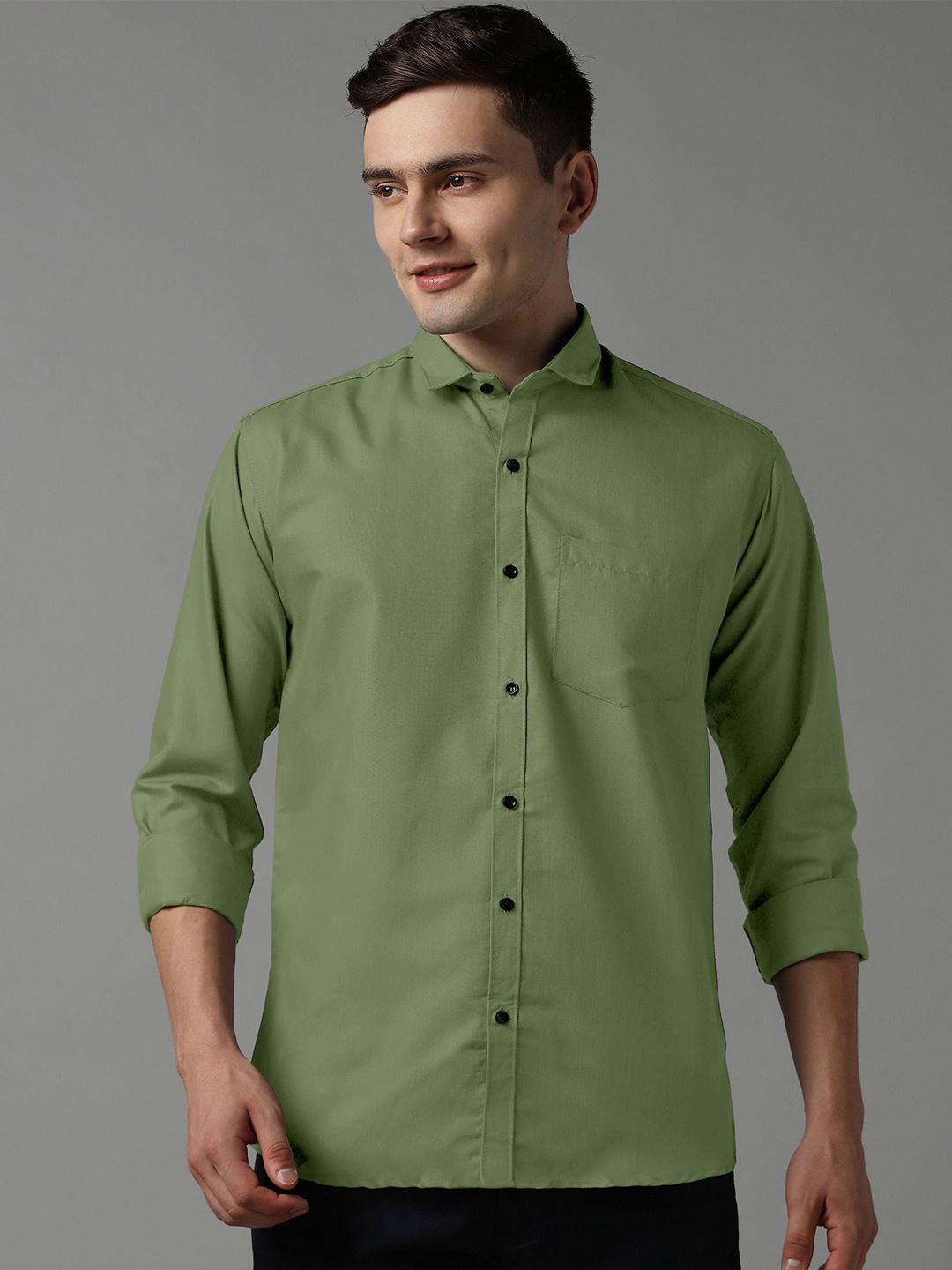 

WOXEN Men Original Fit Spread Collar Solid Cotton Casual Shirt, Green