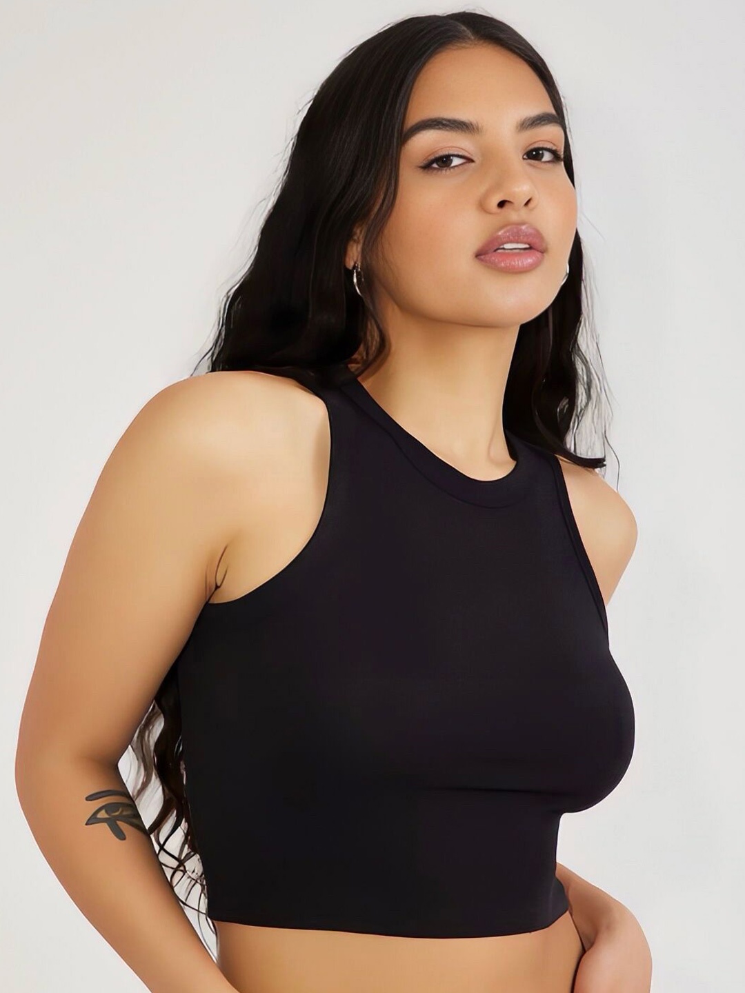 

sollobell Women Round Neck Cotton Fitted Crop Top, Black