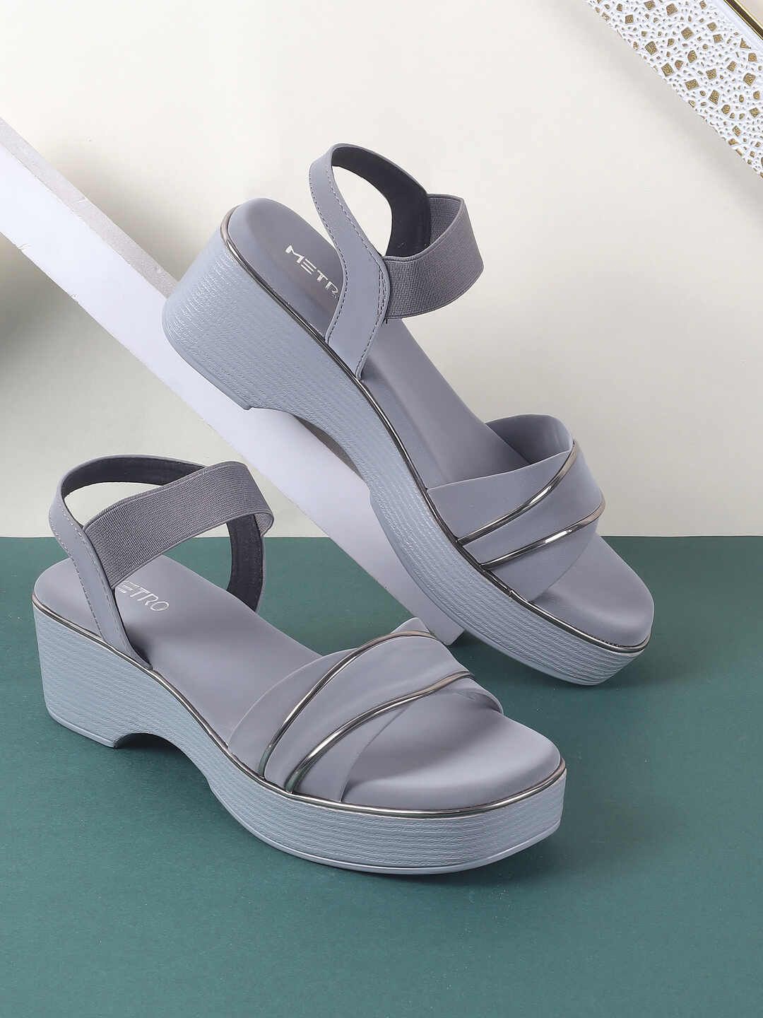 

Metro Block Sandals, Grey