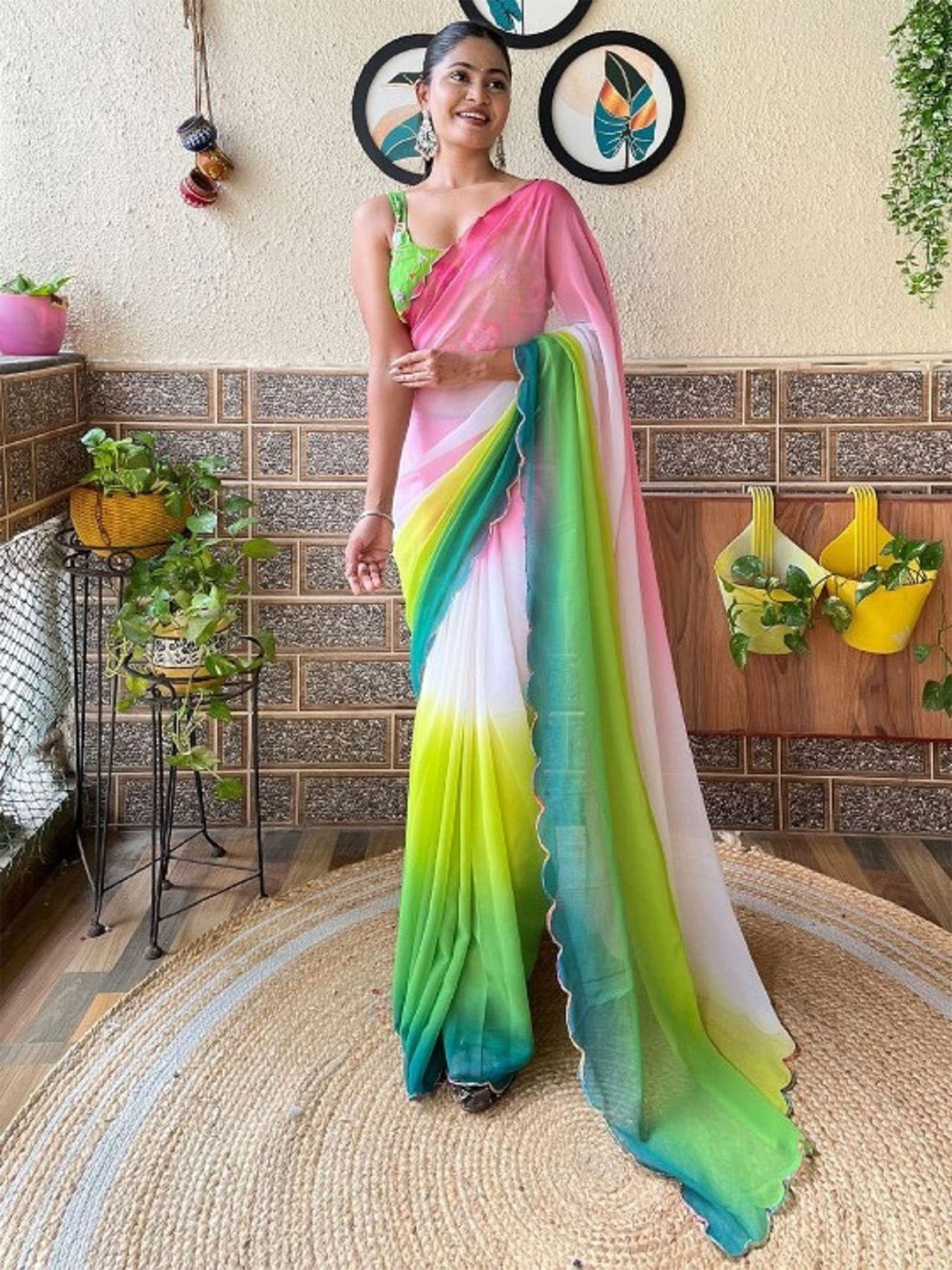 

Aika Colourblocked Embroidered Pure Chiffon Saree, Green