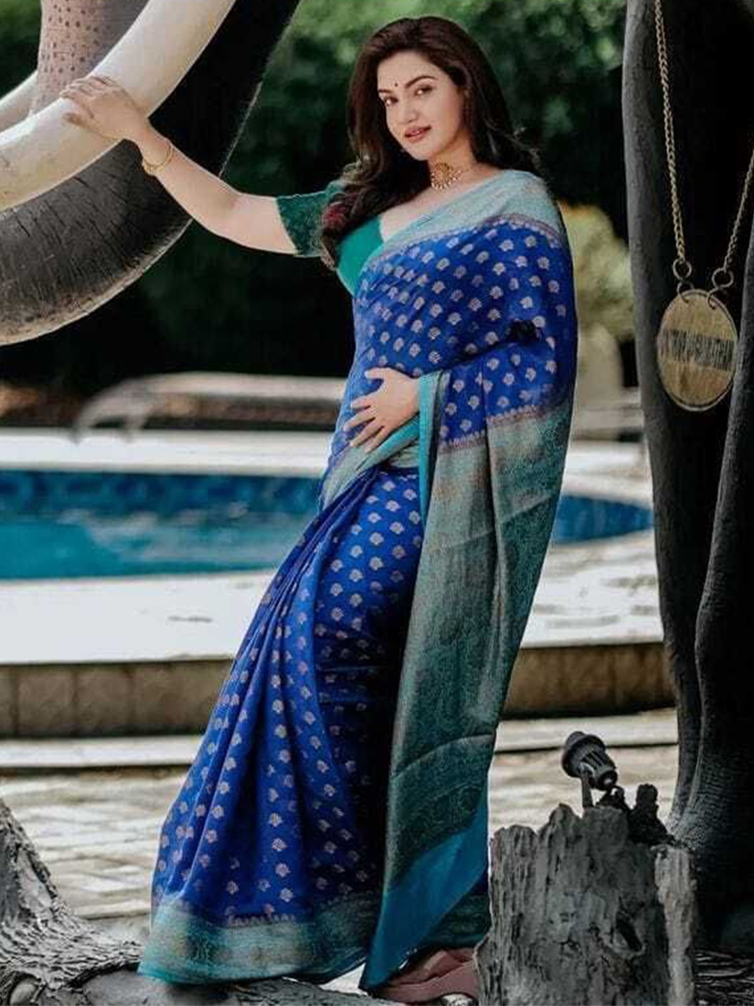 

Upalksh Ethnic Motifs Woven Design Zari Kota Saree, Blue