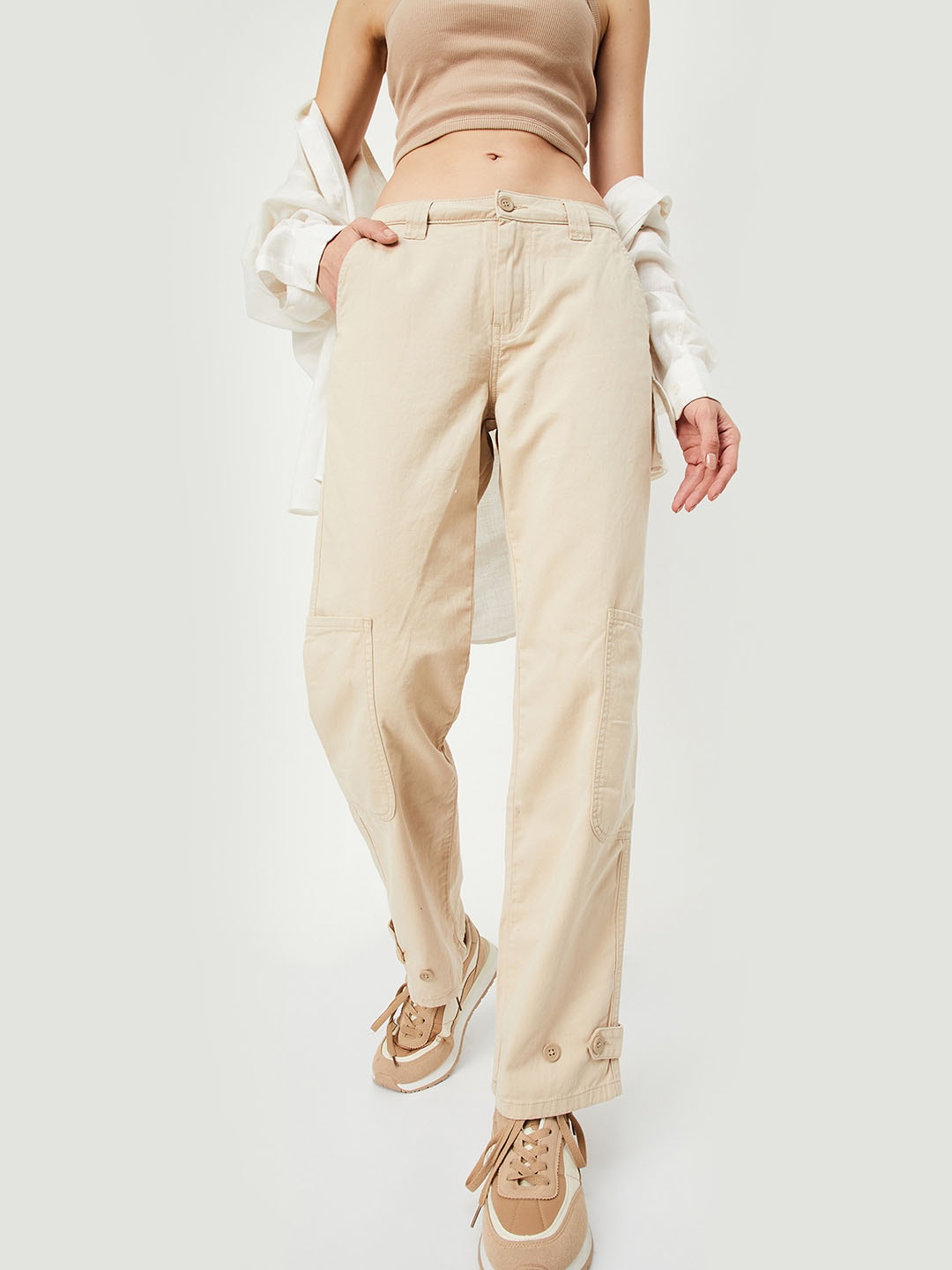 

max Women Solid Mid-Rise Cotton Regular Fit Trousers, Beige