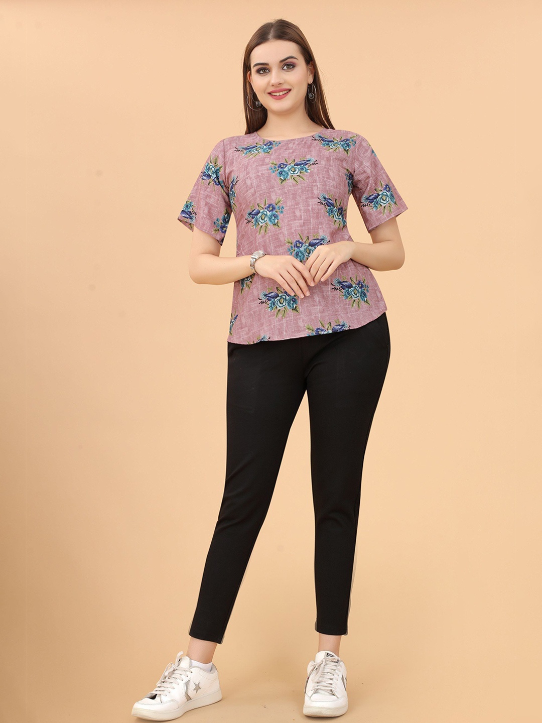 Moda Rapido Women Floral Printed Round Neck Regular Top