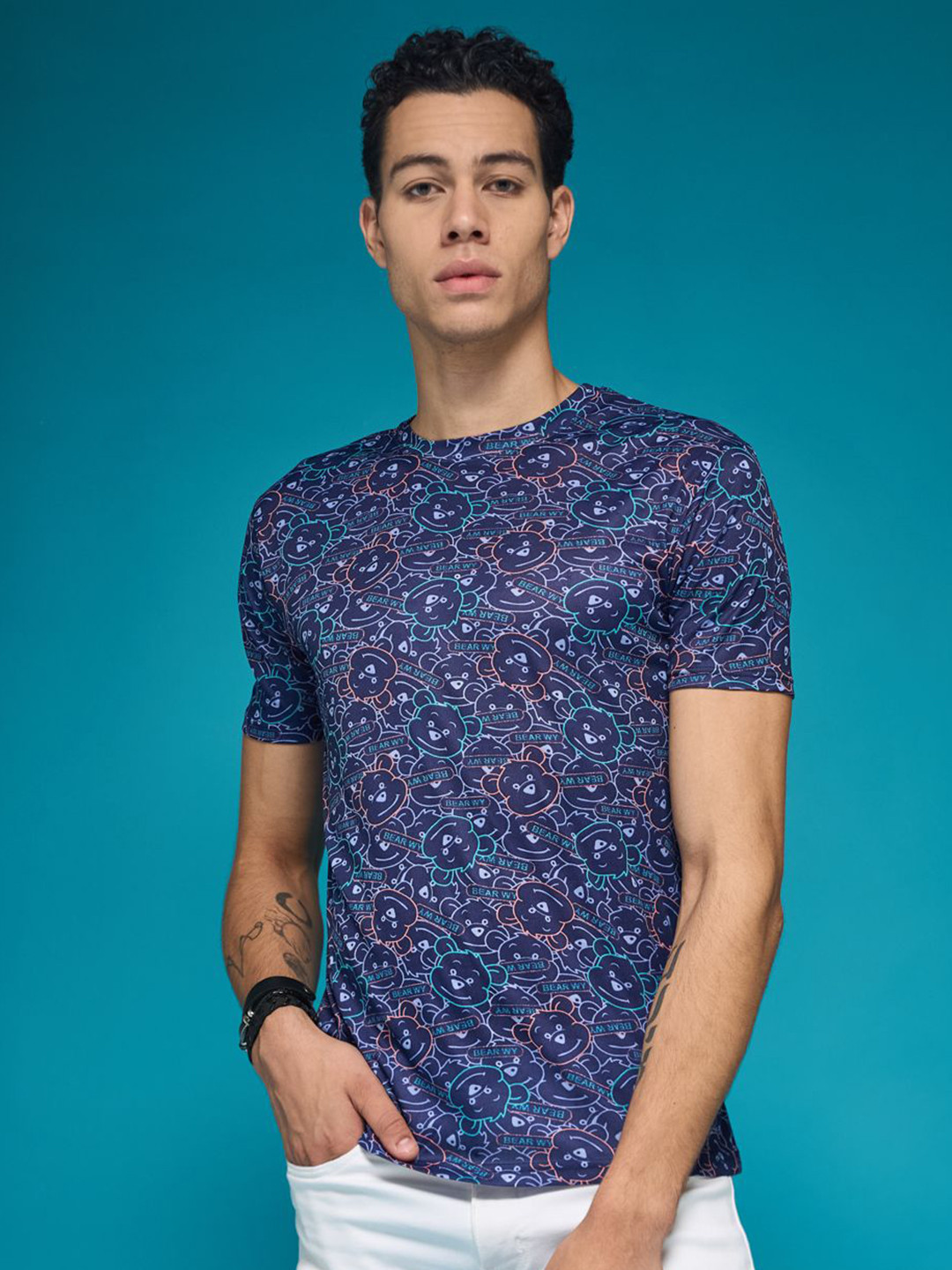 SMARTEES Graphic Printed Slim Fit T-shirt