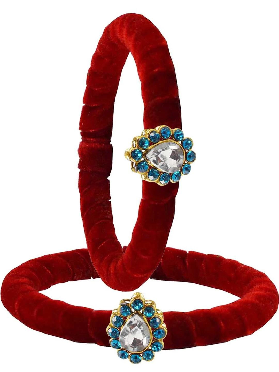 

Vidhya Kangan Women Red Bangle