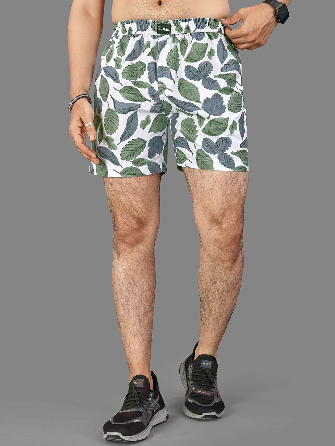 FTX Men Floral Printed Mid-Rise Shorts