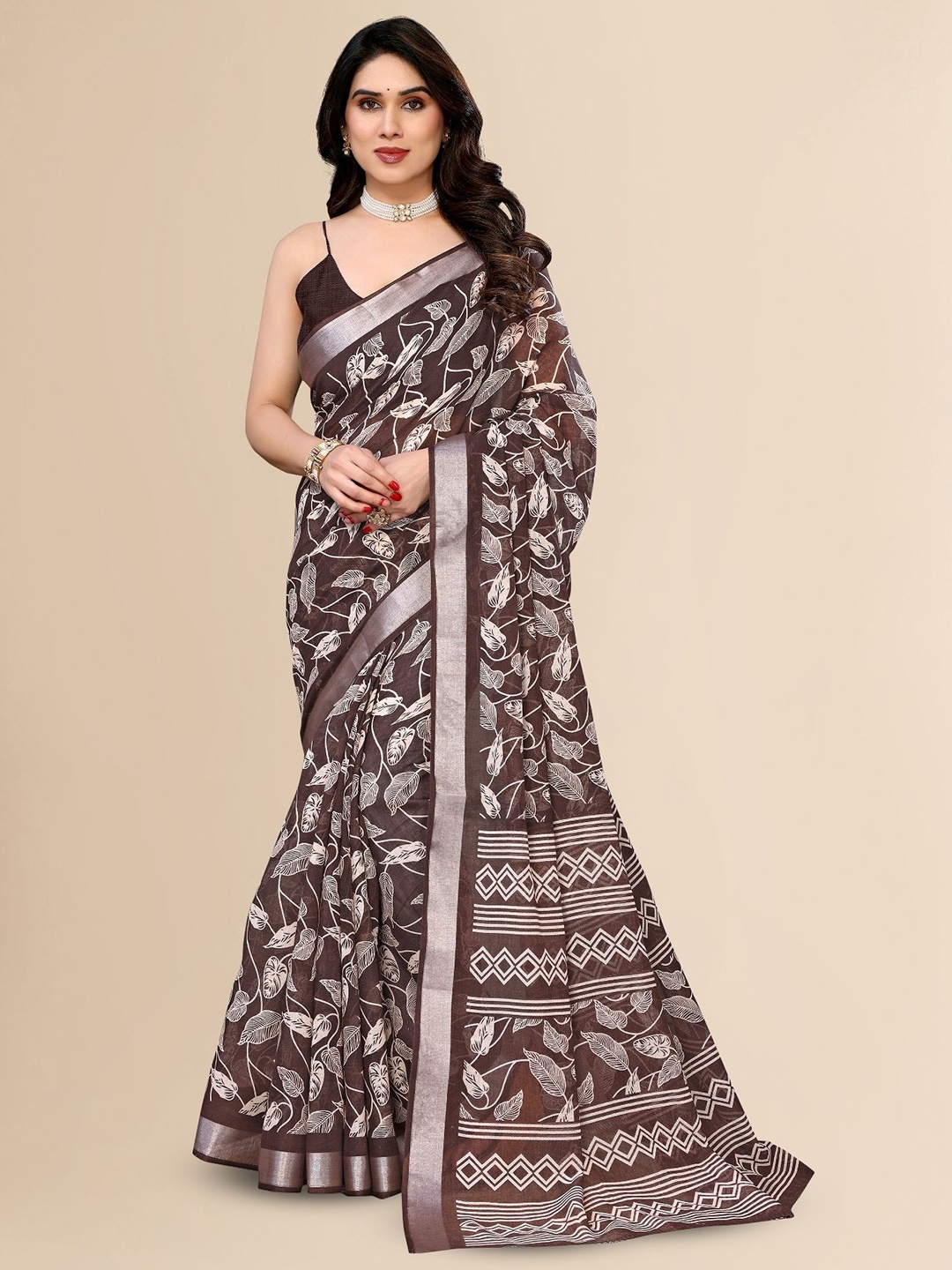 

Moda Rapido Floral Zari Linen Blend Saree, Brown