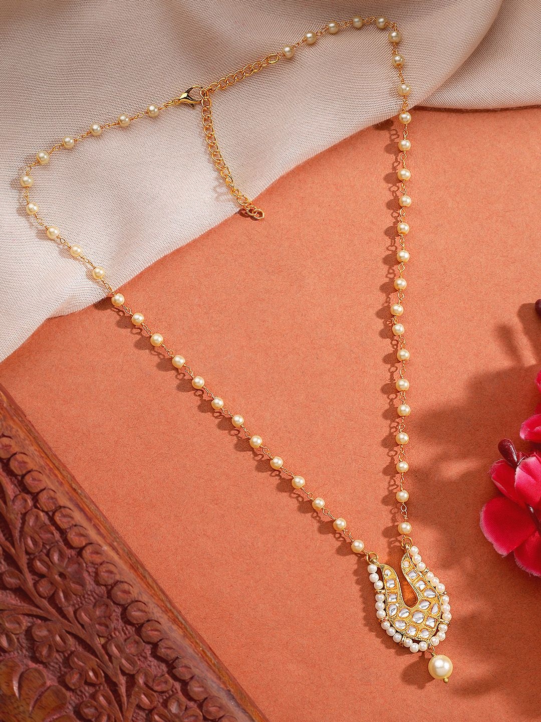 

AARSEE OFFICIAL Anti-Tarnish 22KT Gold-Plated Regal Pearl Chain Necklace
