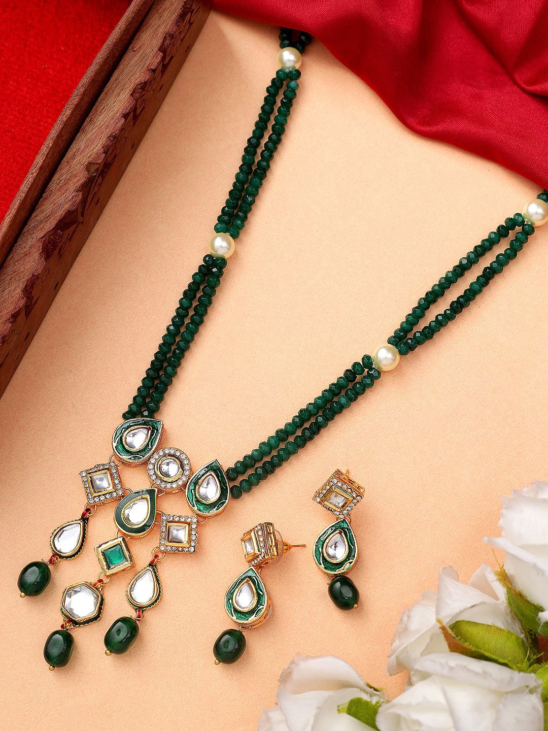 

AARSEE OFFICIAL Gold-Plated Kundan Studded Jewellery Set