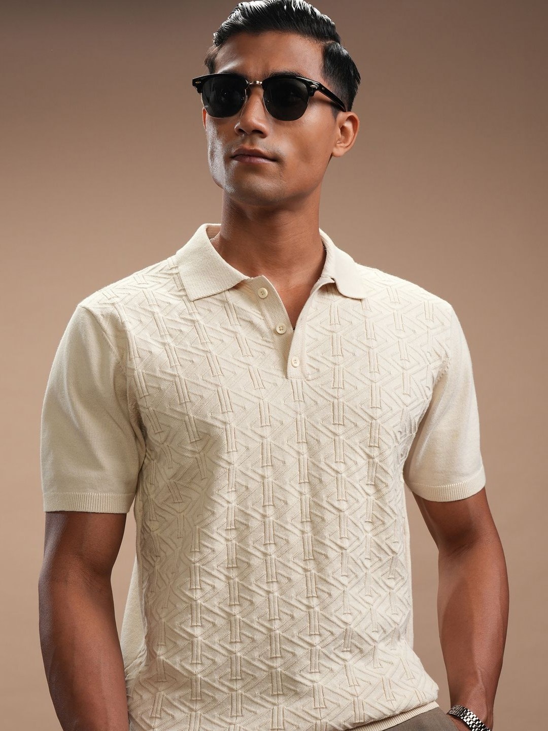 

HIGHLANDER Men Polo Collar T-shirt, Beige