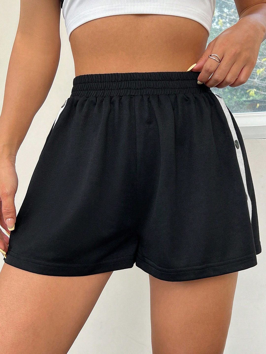 

BAESD Girls Colourblocked High-Rise Training or Gym Hot Pants Shorts, Black
