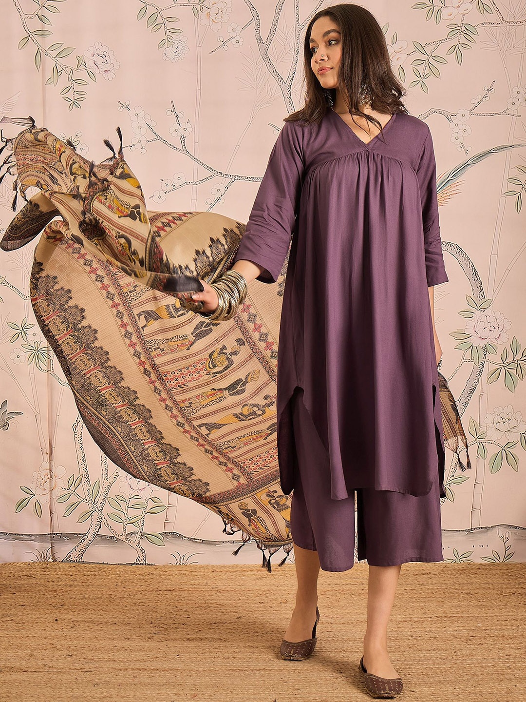 

InWeave Women Regular Kurta with Palazzos & With Dupatta, Mauve