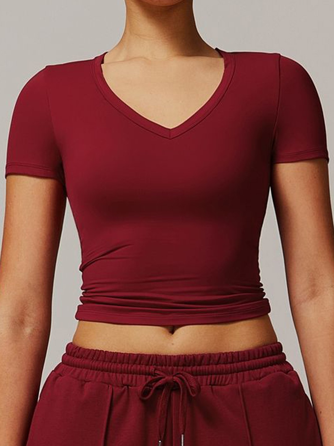 

LULU & SKY Crop Top, Red