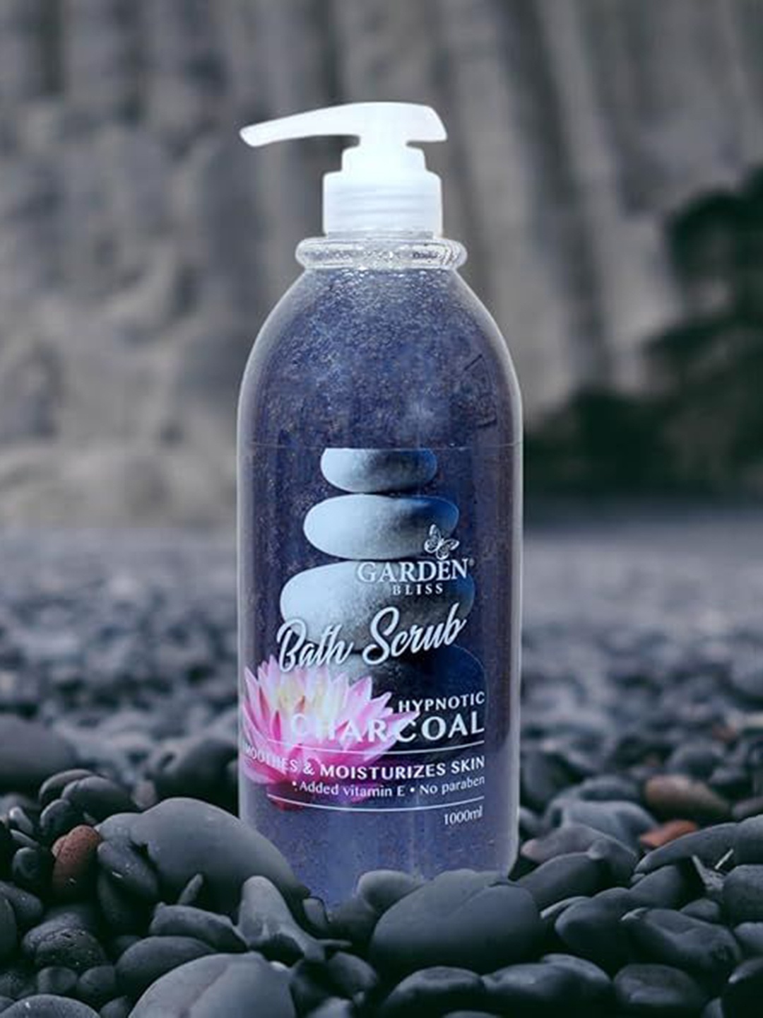 

Garden Bliss Hypnotic Charcoal Vitamin E Bath Scrub For Moisturizing - 1000 ml, Blue