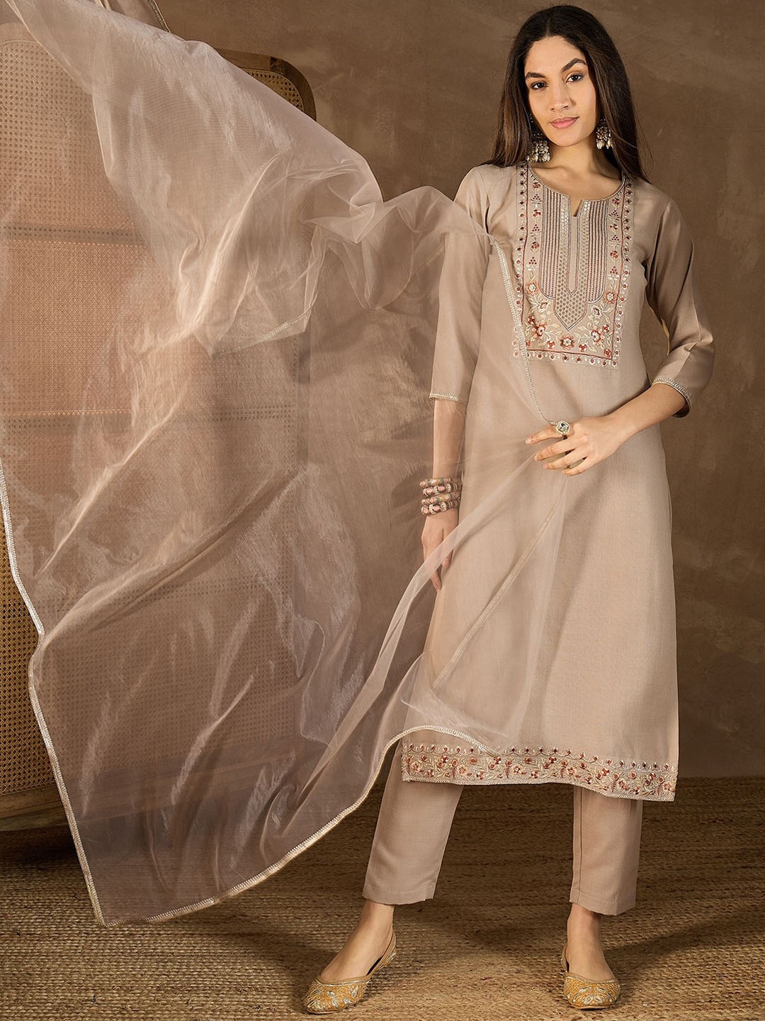 

Inddus Women Floral Yoke Design Regular Thread Work Kurta with Trousers & With Dupatta, Beige