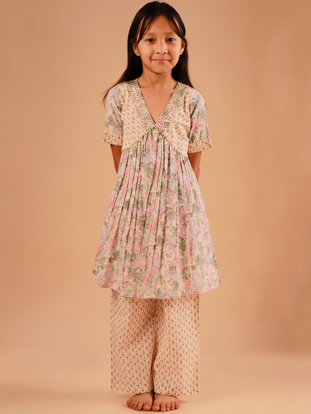 

Sangria Floral Printed Sequinned Pure Cotton A-Line Kurta With Trouser, Pink