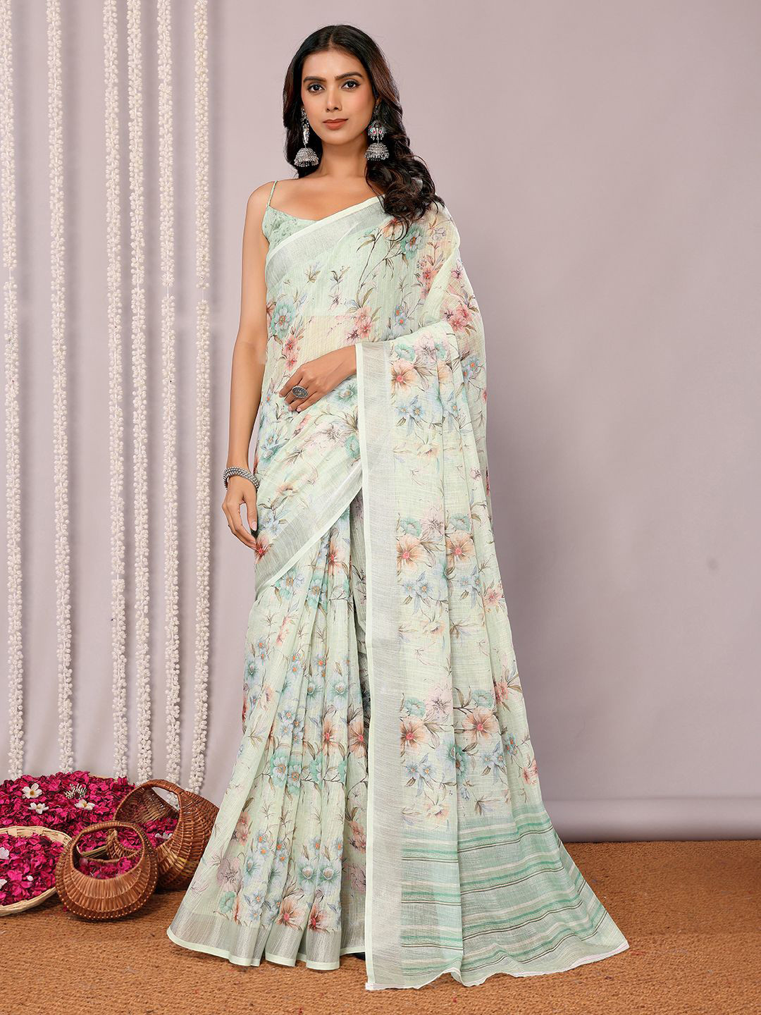 

Janasya Linen Blend Floral Printed Daily Wear Saree with Unstitched Blouse Piece, Green