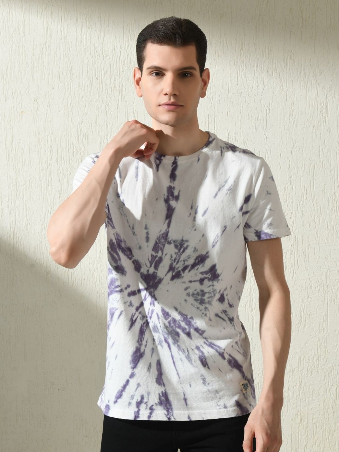 

ARBOUR Men Tie and Dye Printed Slim Fit T-shirt, Multi