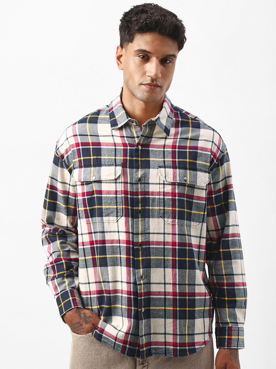 

Bewakoof Men Standard Tartan Checks Opaque Checked Casual Shirt, Beige