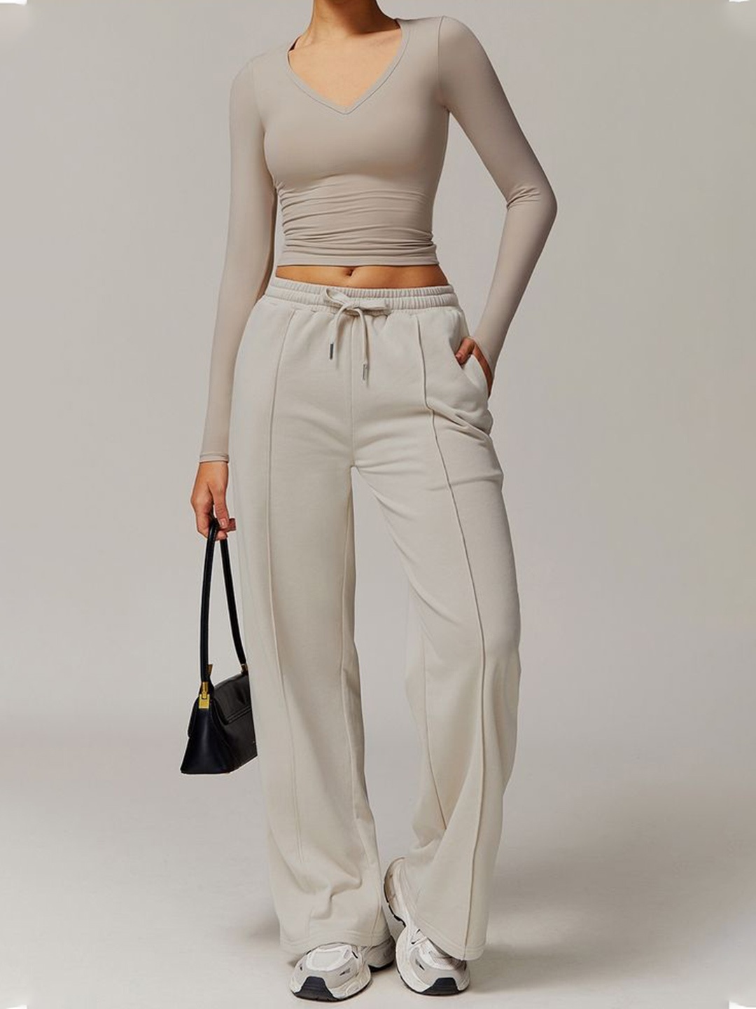 

LULU & SKY Crop Top, Khaki
