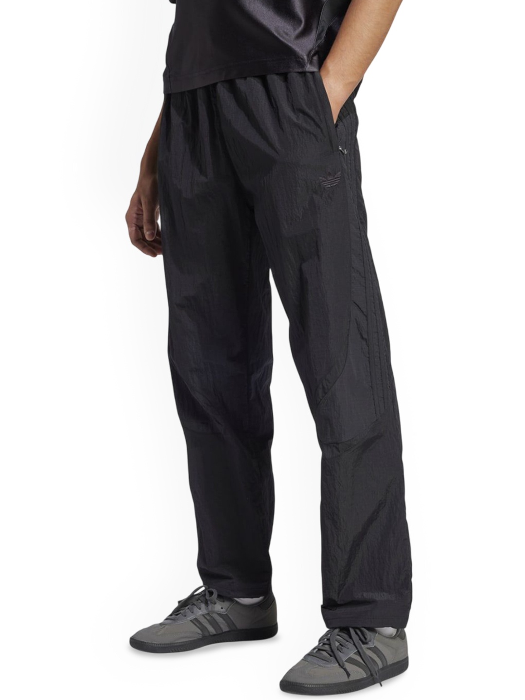 

ADIDAS Originals Men Relaxed-Fit Mid-Rise Track Pants, Black