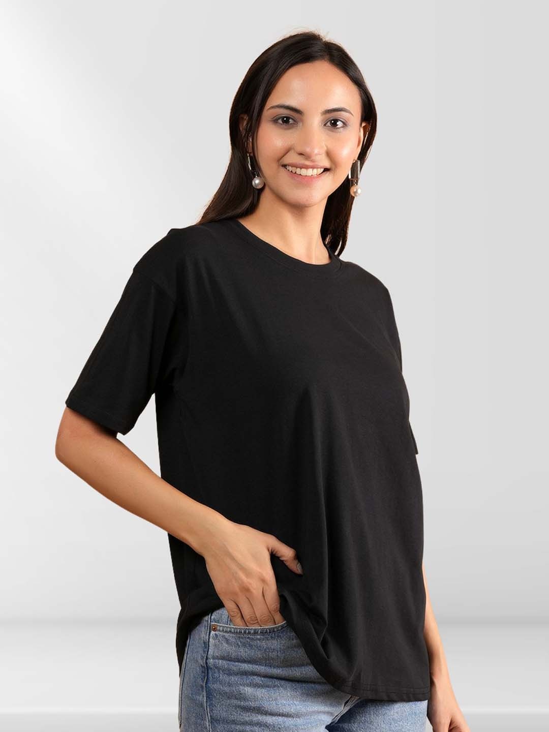 

Metronaut Women 2 Printed Pockets T-shirt, Multi