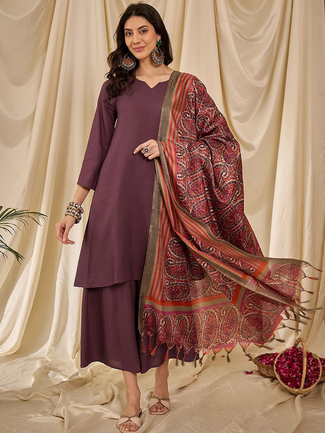 

InWeave Women Regular Kurta with Palazzos & With Dupatta, Mauve