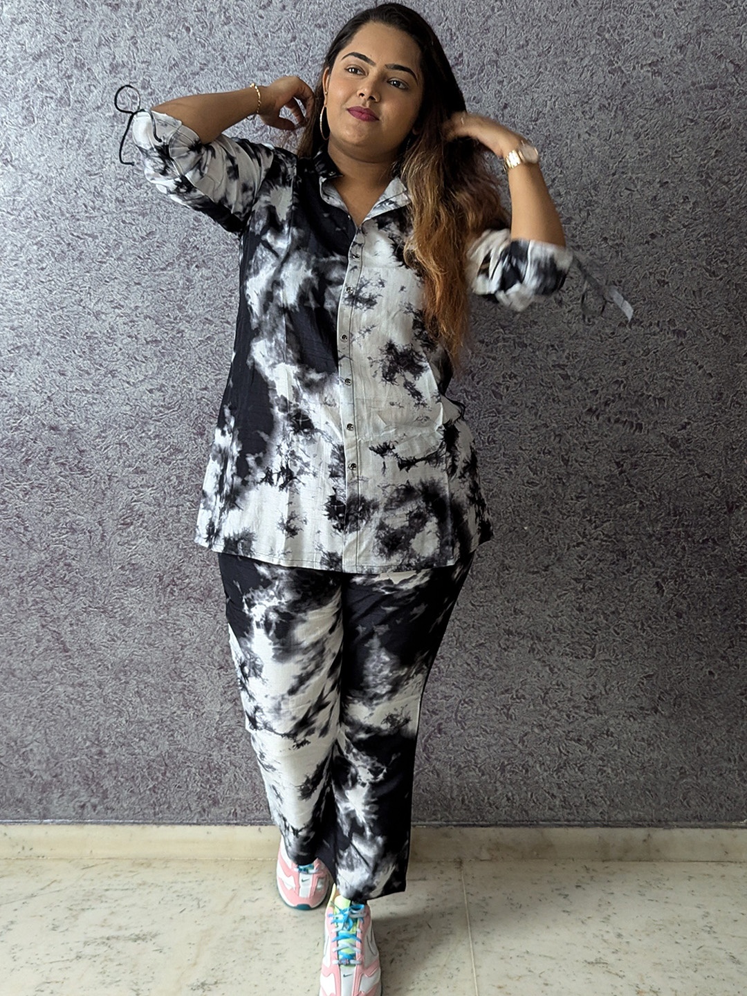 

Swarna Akriti Tie & Dye Patterned Mandarin-Neck Shirt With Trouser Co-Ords, Black