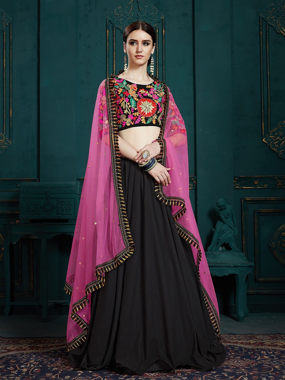 

DIVINE EXIM Embroidered Thread Work Semi-Stitched Lehenga & Unstitched Blouse With Dupatta, Black