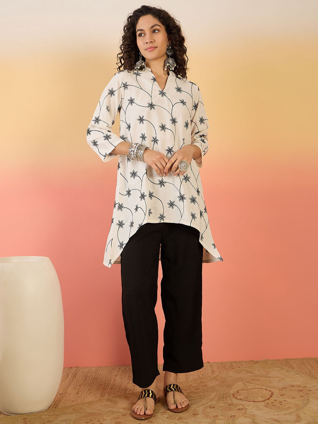 

InWeave Women Floral Embroidered Regular Thread Work Kurta with Trousers, White