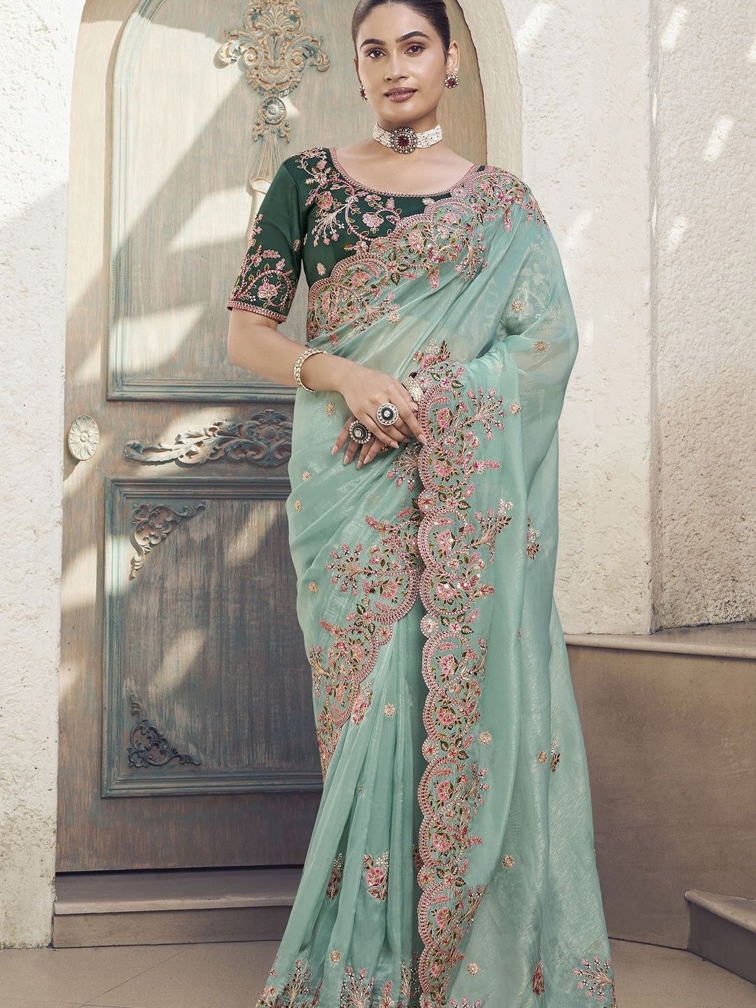 

Suha Floral Art Silk Saree, Sea green