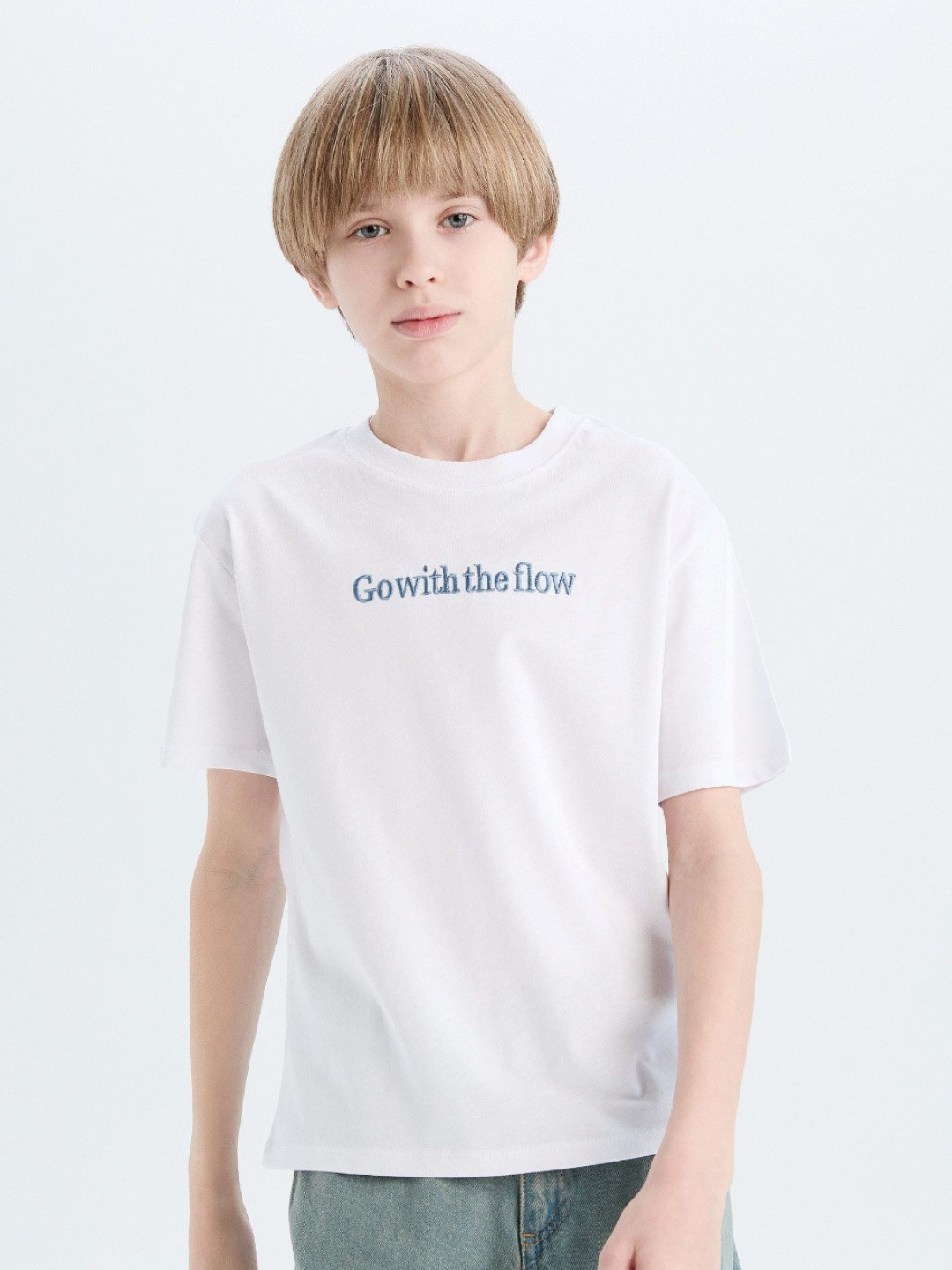 

DeFacto Boys Typography Drop-Shoulder Sleeves T-shirt, Na